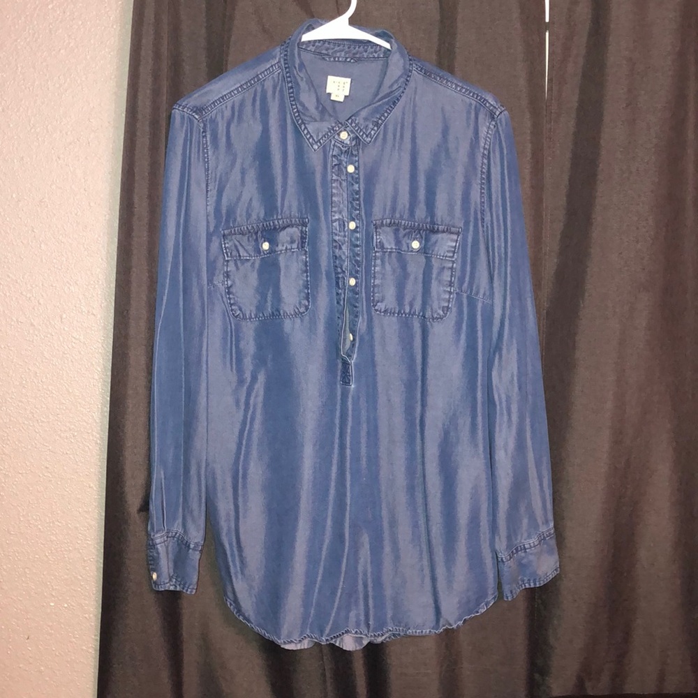 Long sleeve shirt